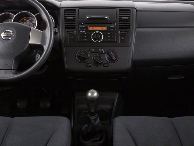 2010 Nissan Versa 1.8 S