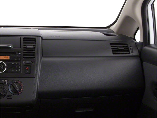 2010 Nissan Versa 1.8 S