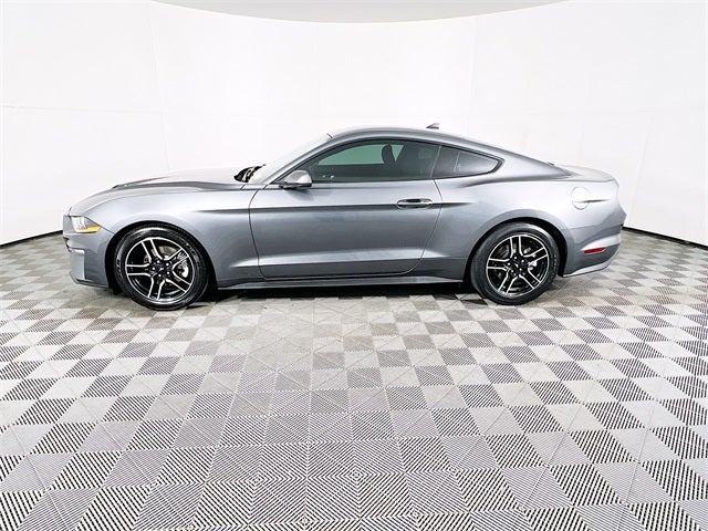 2022 Ford Mustang EcoBoost