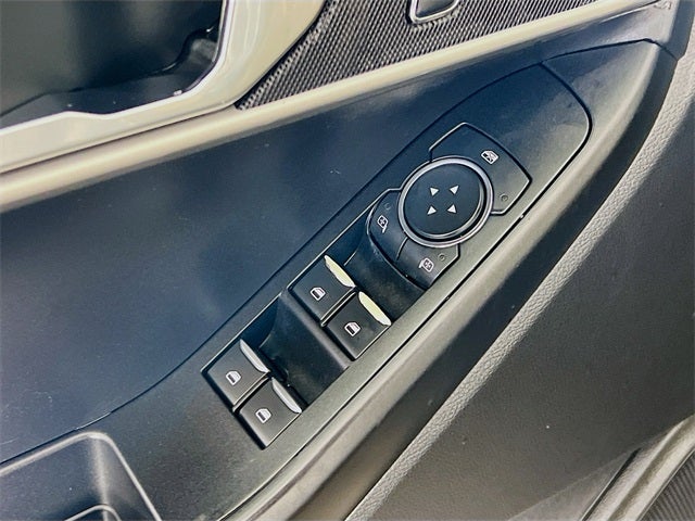 2021 Ford Explorer Base