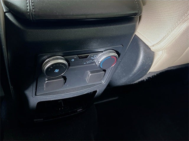 2021 Ford Explorer Base