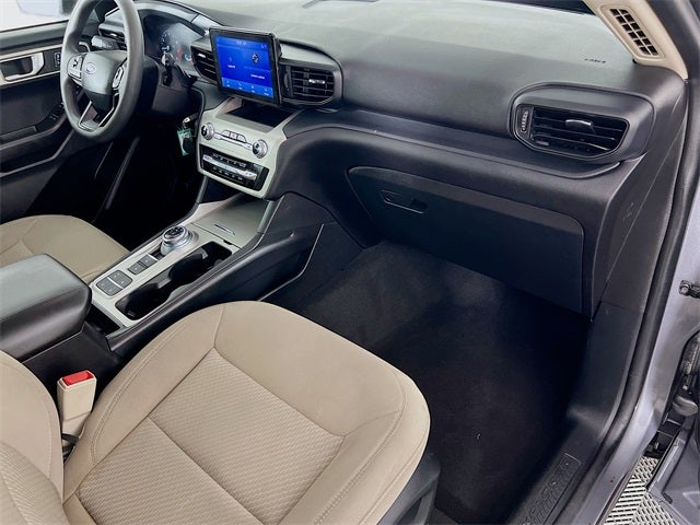 2021 Ford Explorer Base