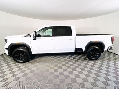 2025 GMC Sierra 2500HD AT4