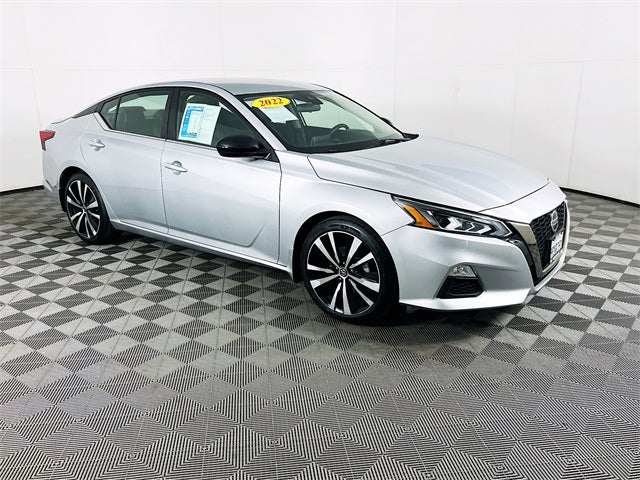2022 Nissan Altima 2.5 SR