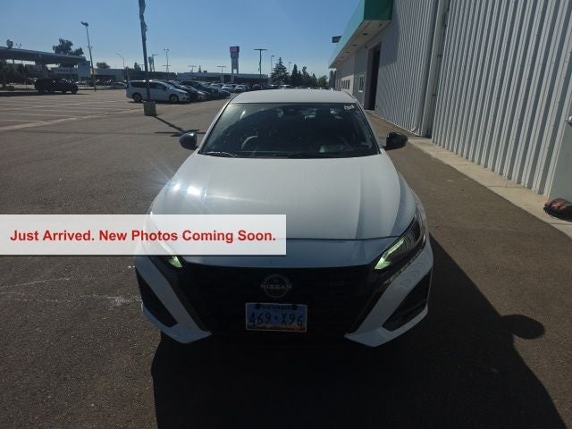 2023 Nissan Altima 2.5 SR