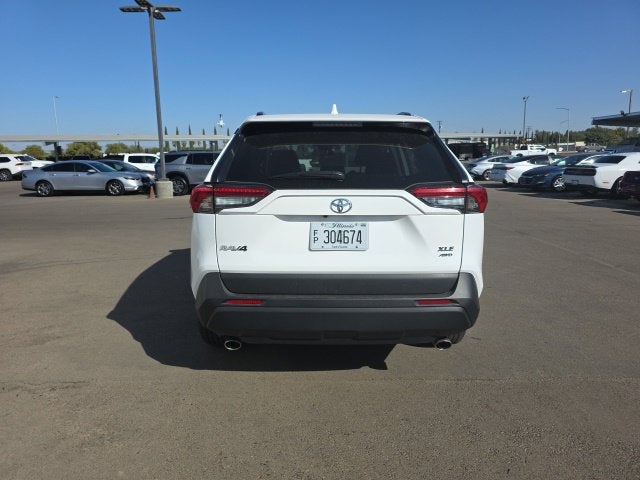 2025 Toyota RAV4 XLE