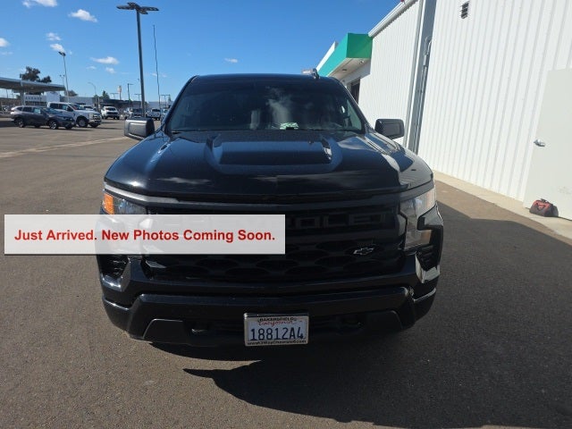 2024 Chevrolet Silverado 1500 Custom