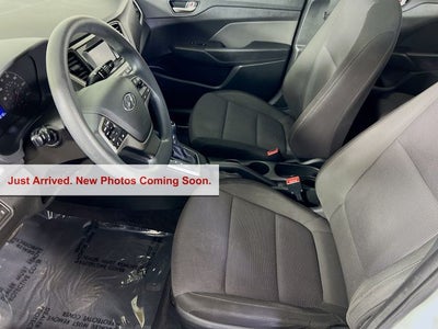 2020 Hyundai Accent SE
