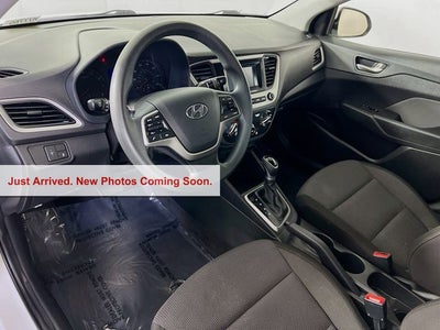 2020 Hyundai Accent SE