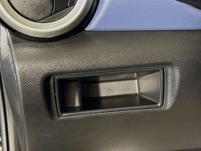 2023 Nissan Versa 1.6 SV