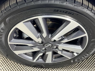 2023 Nissan Versa 1.6 SV