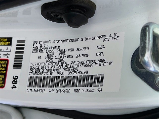 2023 Toyota Tacoma TRD Off-Road V6