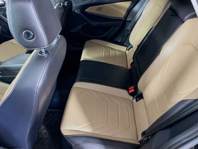2019 Volkswagen Jetta SEL Premium