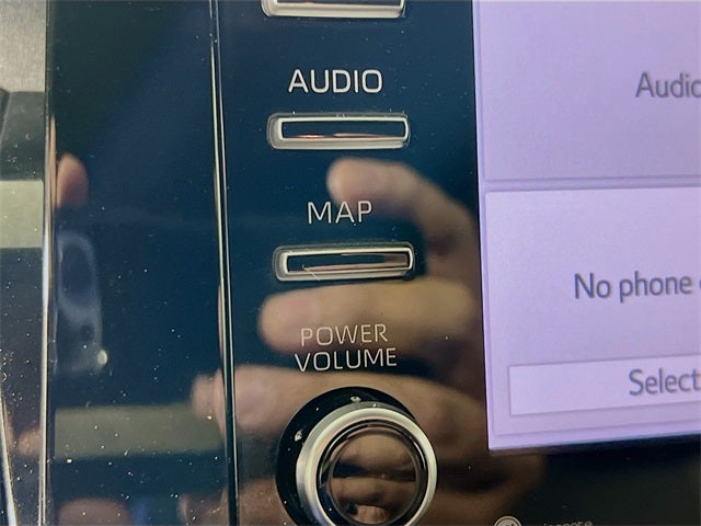 2021 Toyota Camry Hybrid LE