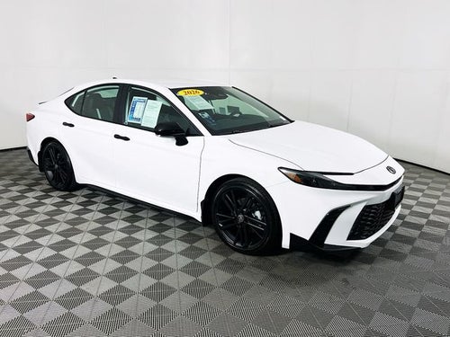 2026 Toyota Camry SE Nightshade