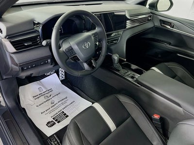 2025 Toyota Camry SE