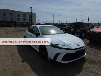 2026 Toyota Camry SE Nightshade