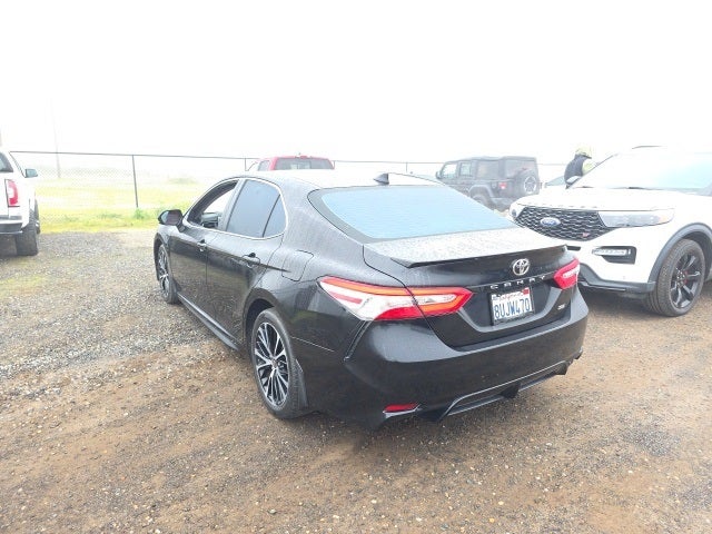 2020 Toyota Camry SE