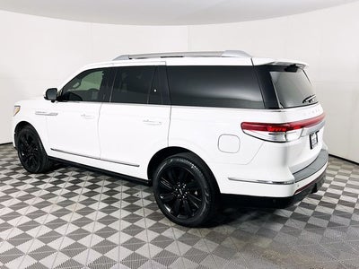 2022 Lincoln Navigator Reserve