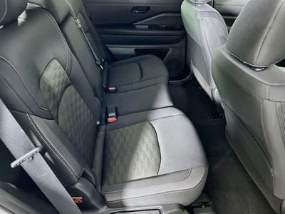 2023 Nissan Pathfinder S