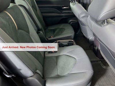 2026 Toyota Grand Highlander Hybrid MAX Platinum