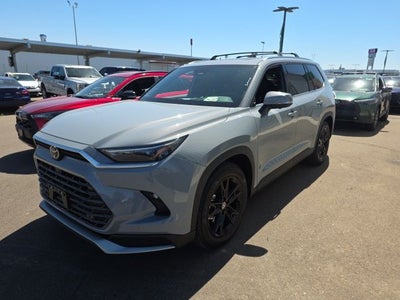 2026 Toyota Grand Highlander Hybrid MAX Platinum