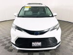 2023 Toyota Sienna LE 8 Passenger