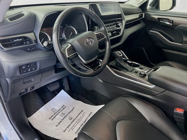 2022 Toyota Highlander Limited
