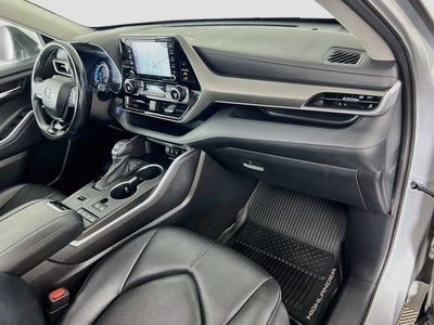 2021 Toyota Highlander Hybrid XLE
