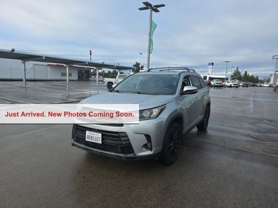 2019 Toyota Highlander SE