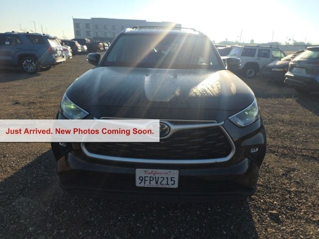 2023 Toyota Highlander Hybrid XLE