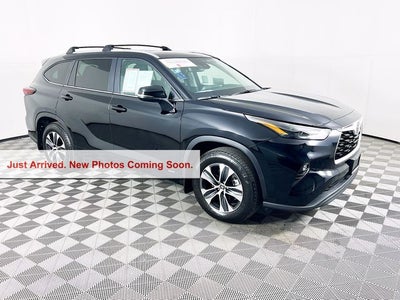 2026 Toyota Highlander Hybrid XLE
