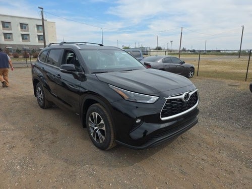 2026 Toyota Highlander Hybrid XLE