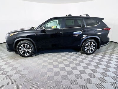2026 Toyota Highlander Hybrid XLE