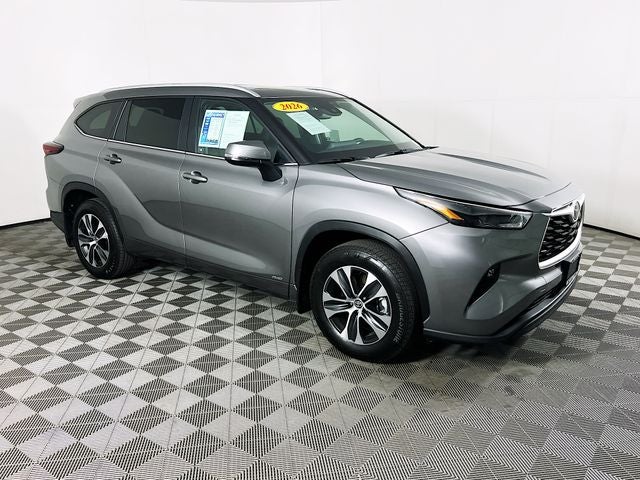 2026 Toyota Highlander Hybrid XLE