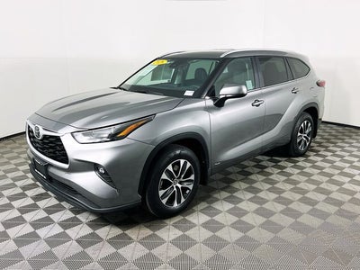 2026 Toyota Highlander Hybrid XLE