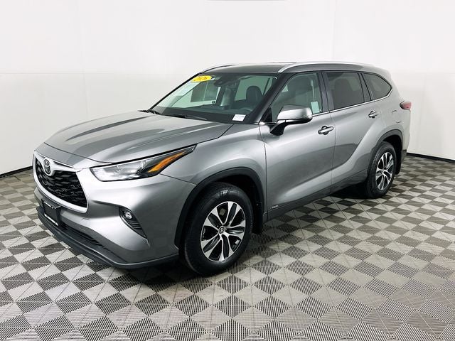 2026 Toyota Highlander Hybrid XLE