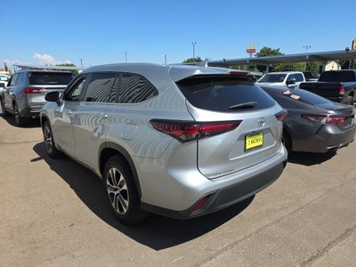 2024 Toyota Highlander XLE