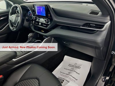 2025 Toyota Highlander XSE