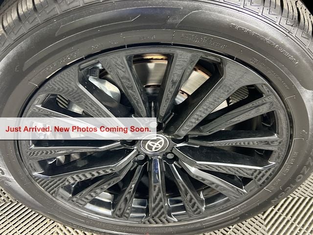 2025 Toyota Highlander XSE