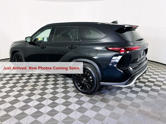 2025 Toyota Highlander XSE