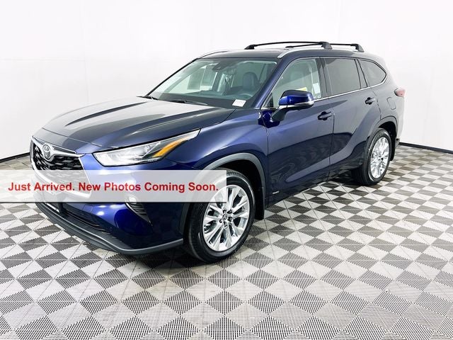 2026 Toyota Highlander Hybrid Limited