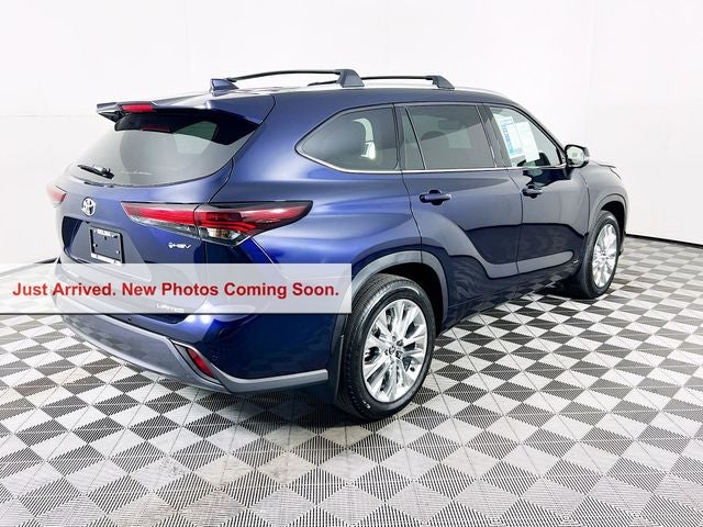 2026 Toyota Highlander Hybrid Limited