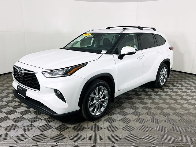 2026 Toyota Highlander Hybrid Limited