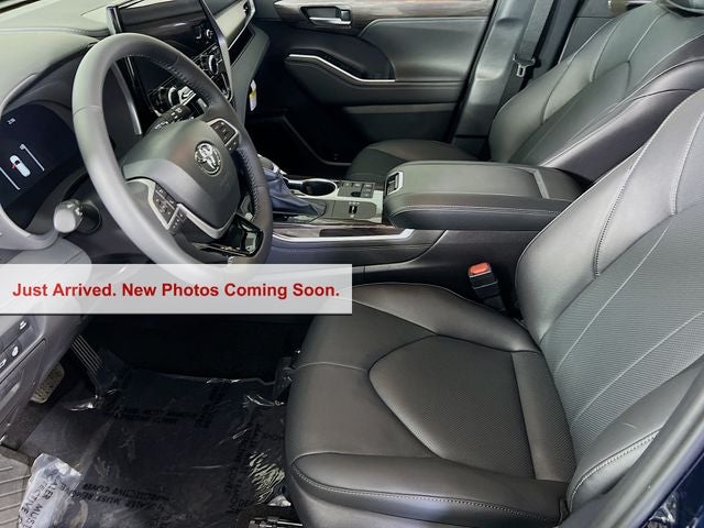 2026 Toyota Highlander Hybrid Limited