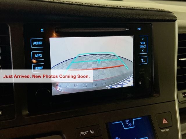 2017 Toyota Sienna SE