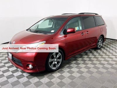 2017 Toyota Sienna SE
