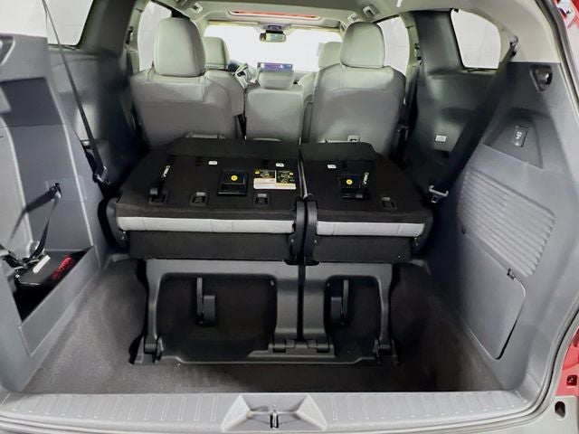 2026 Toyota Sienna XLE 7 Passenger