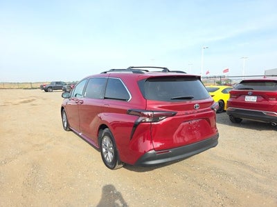 2026 Toyota Sienna XLE 7 Passenger