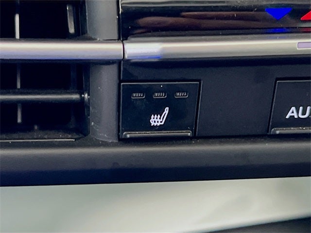 2025 Toyota Sienna XLE 8 Passenger